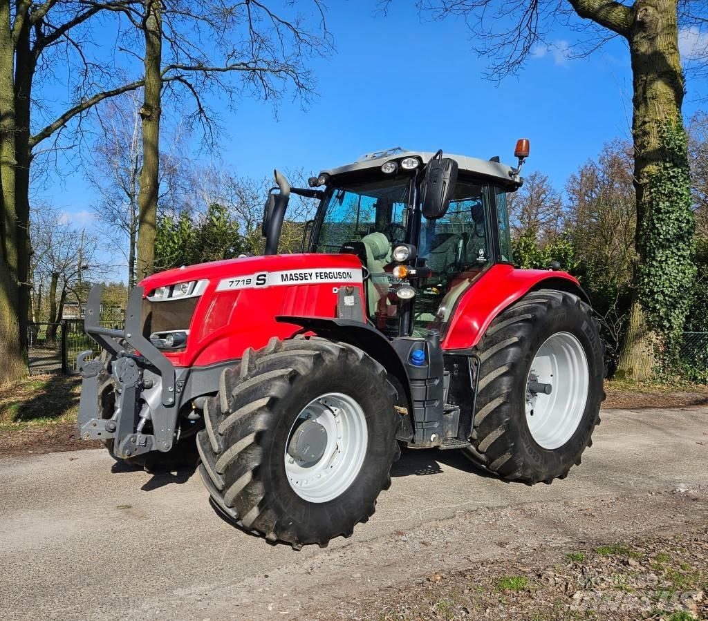 Massey Ferguson 7719 Ciągniki rolnicze