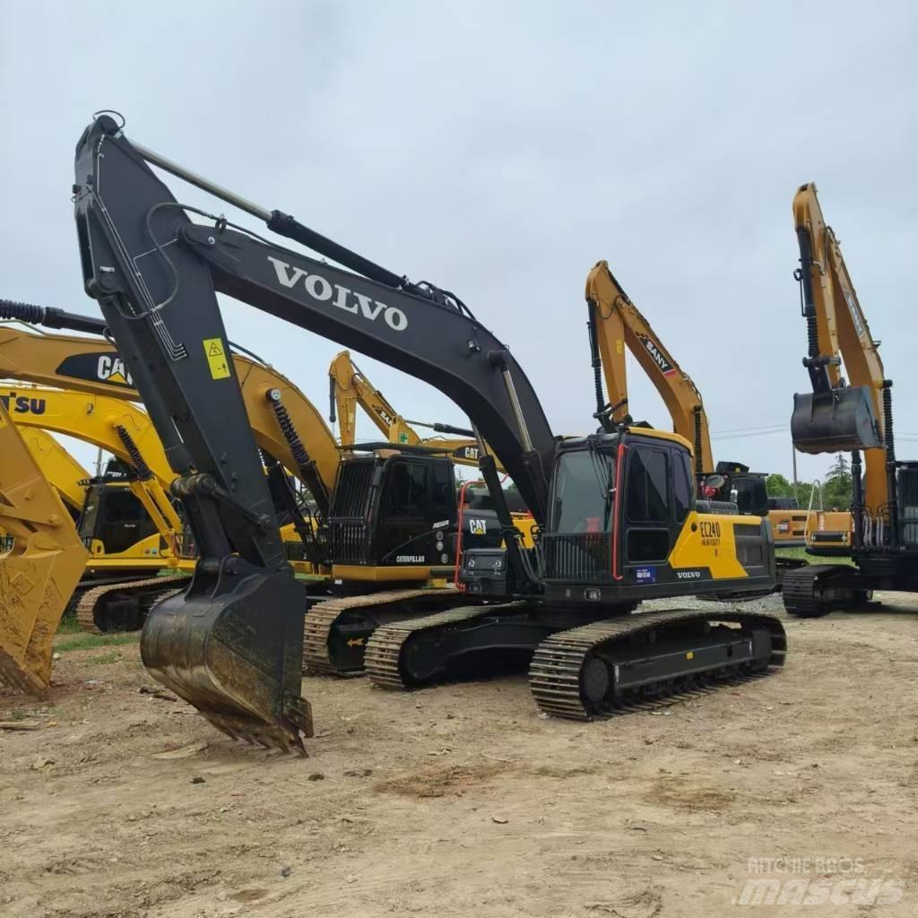 Volvo EC 240 Koparki gąsienicowe