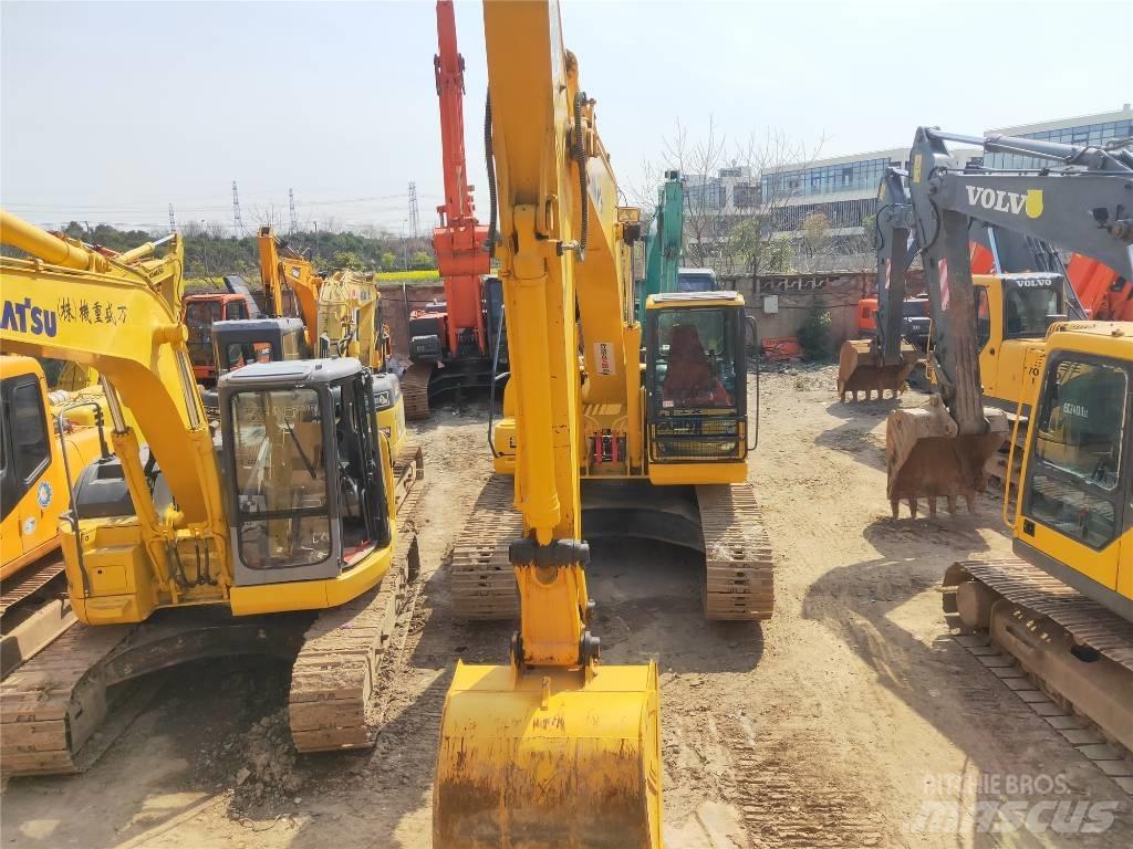 Komatsu PC 200-7 Koparki gąsienicowe