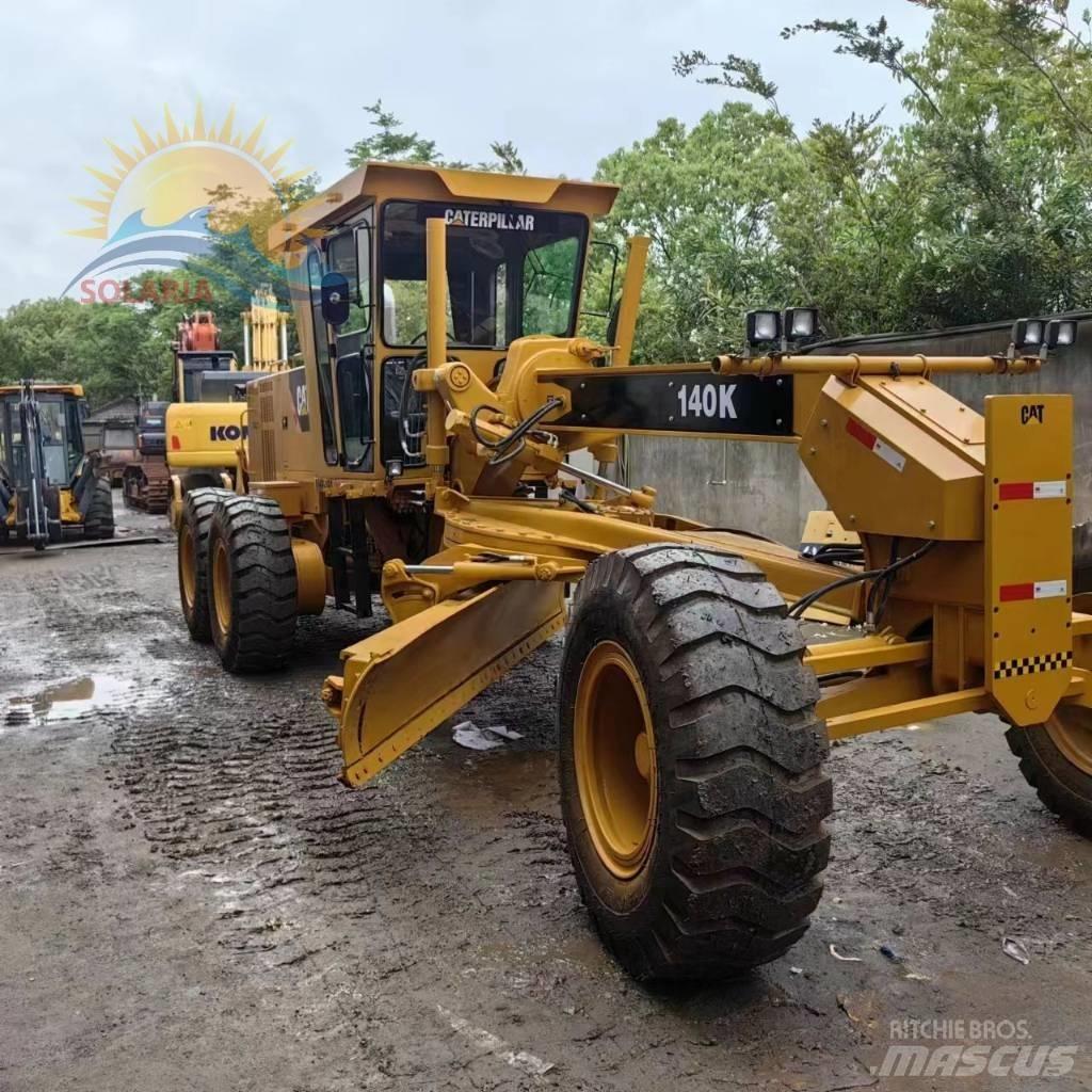 CAT 140 K Równiarki