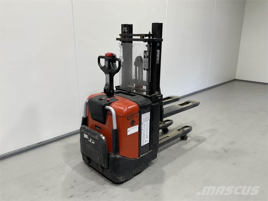 BT SPE125L Samojezdne maszyny do załadunku