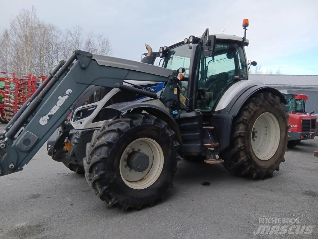Valtra T 214 D Ciągniki rolnicze