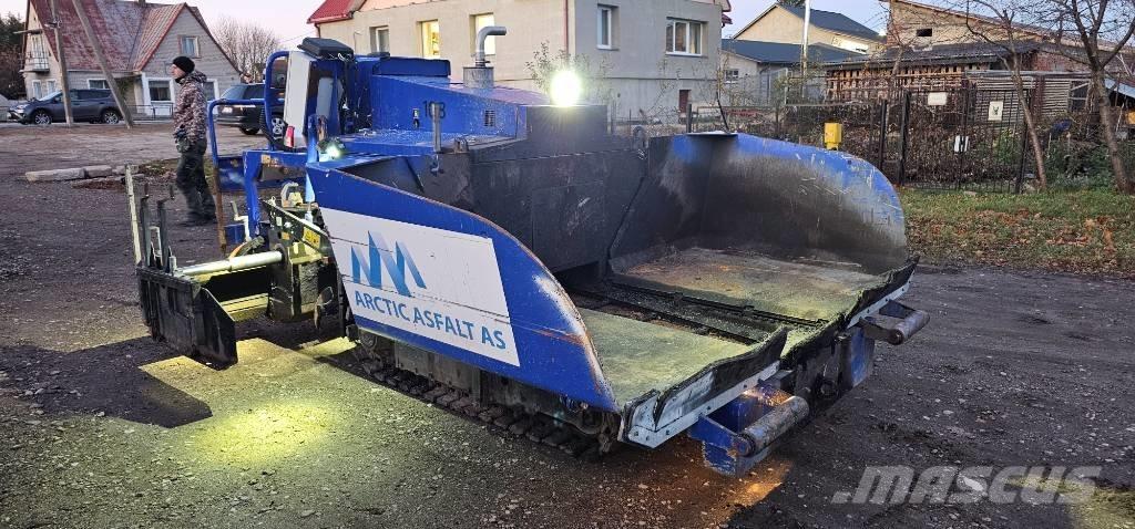 CAT AP 255 E Rozściełacze do asfaltu