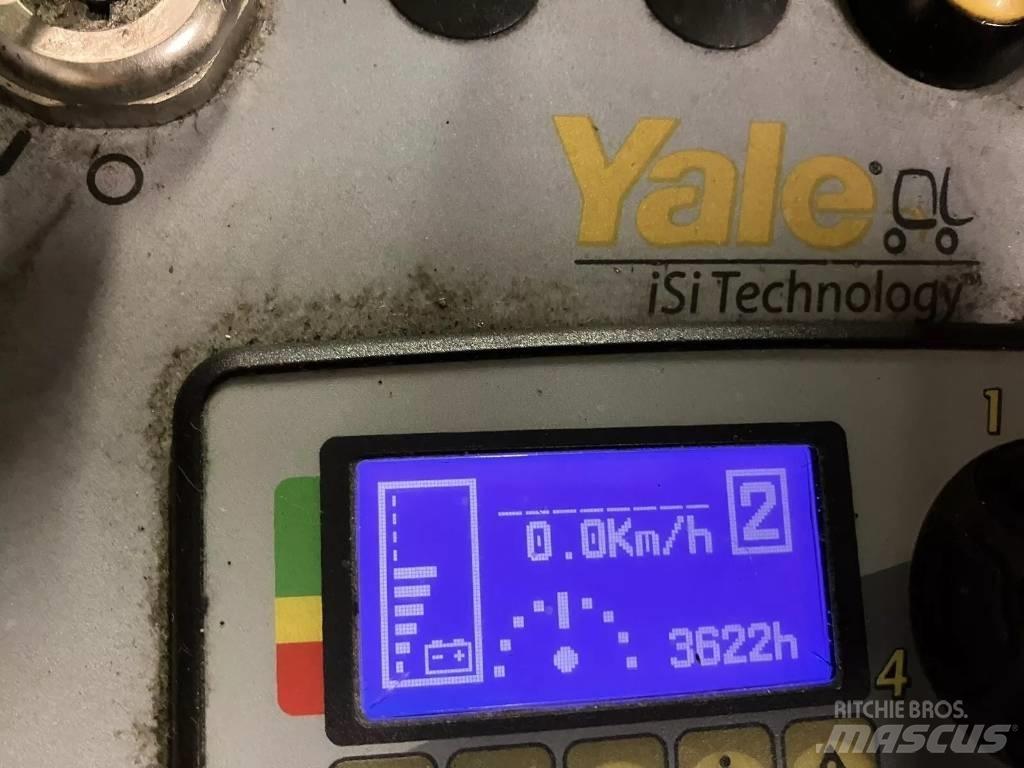 Yale NR035 Wózki widłowe wysokiego składowania