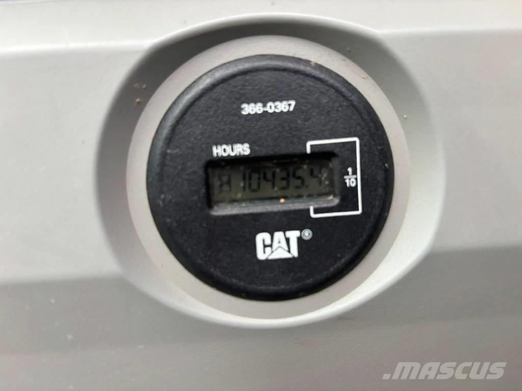 CAT 330F L Koparki gąsienicowe