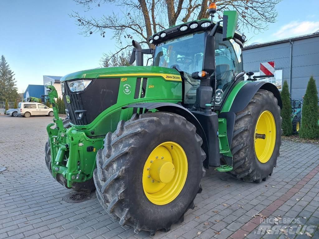 John Deere 6R250 Ciągniki rolnicze