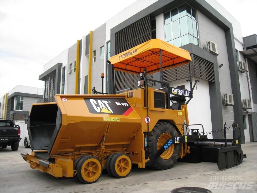 Bitelli Cat BB650 Rozściełacze do asfaltu