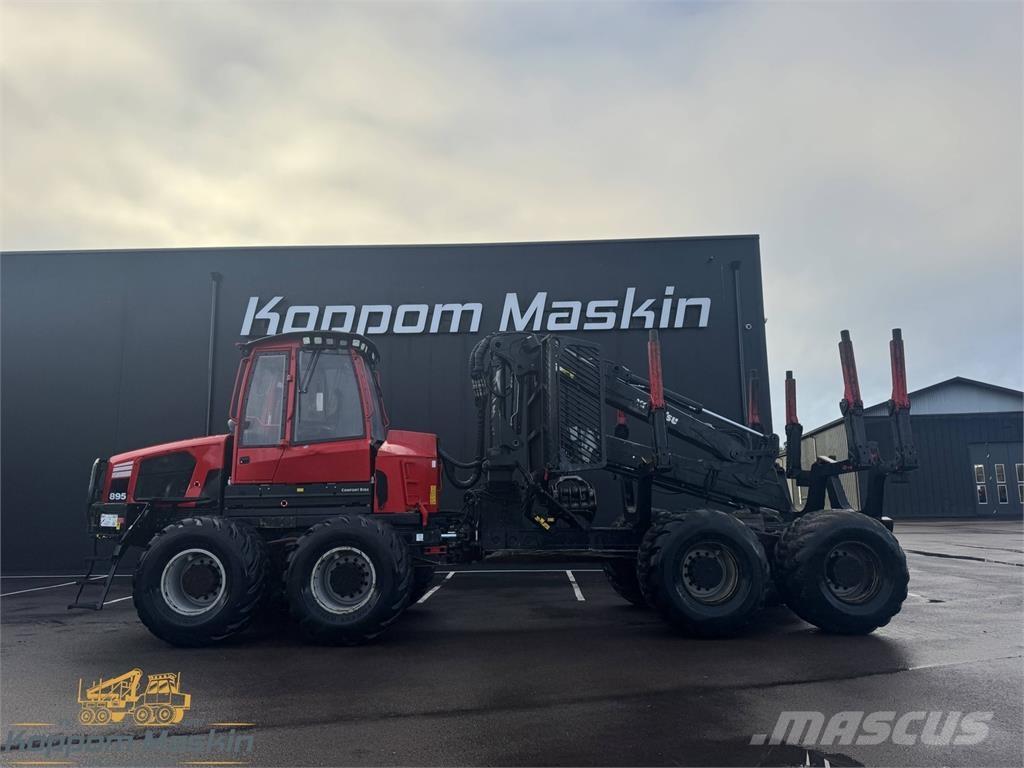 Komatsu 895 Forwardery