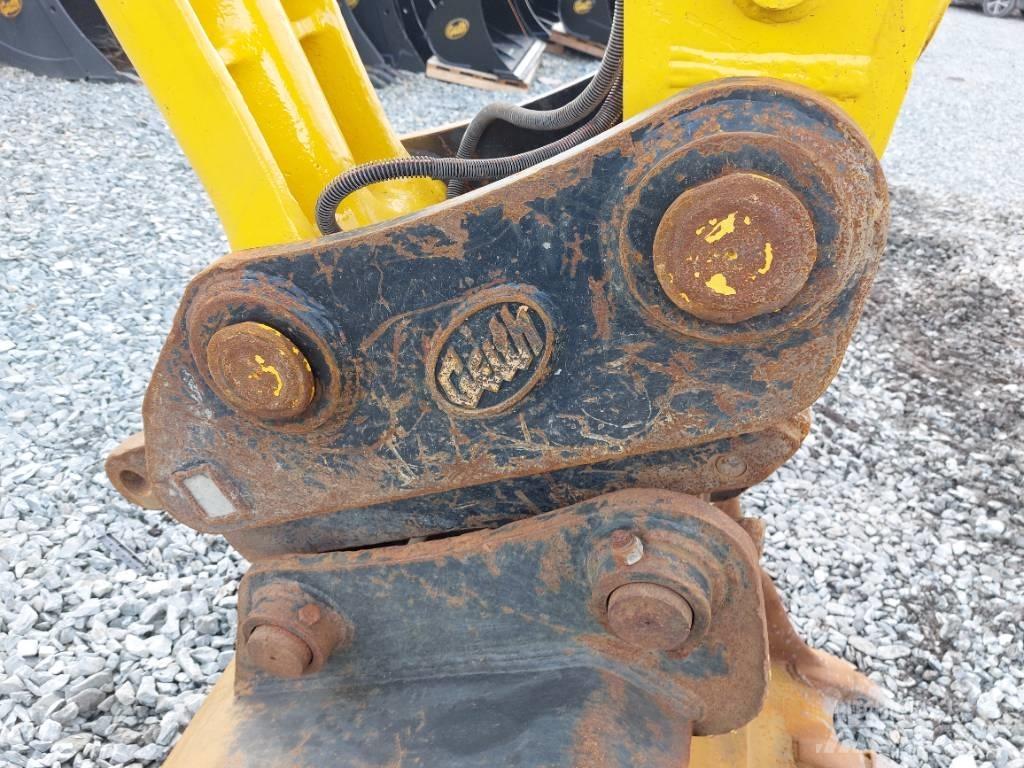 Komatsu PC210LC-11 Koparki gąsienicowe