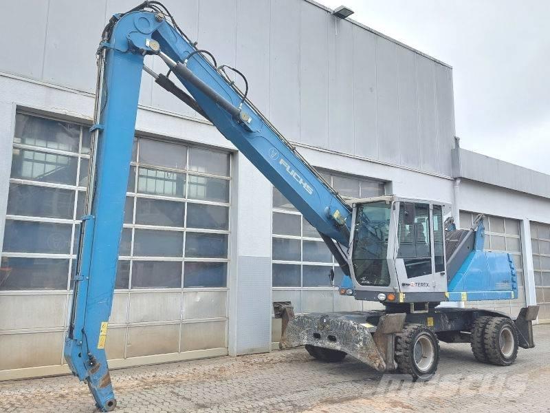 Fuchs MHL 335 E Koparki przeładunkowe