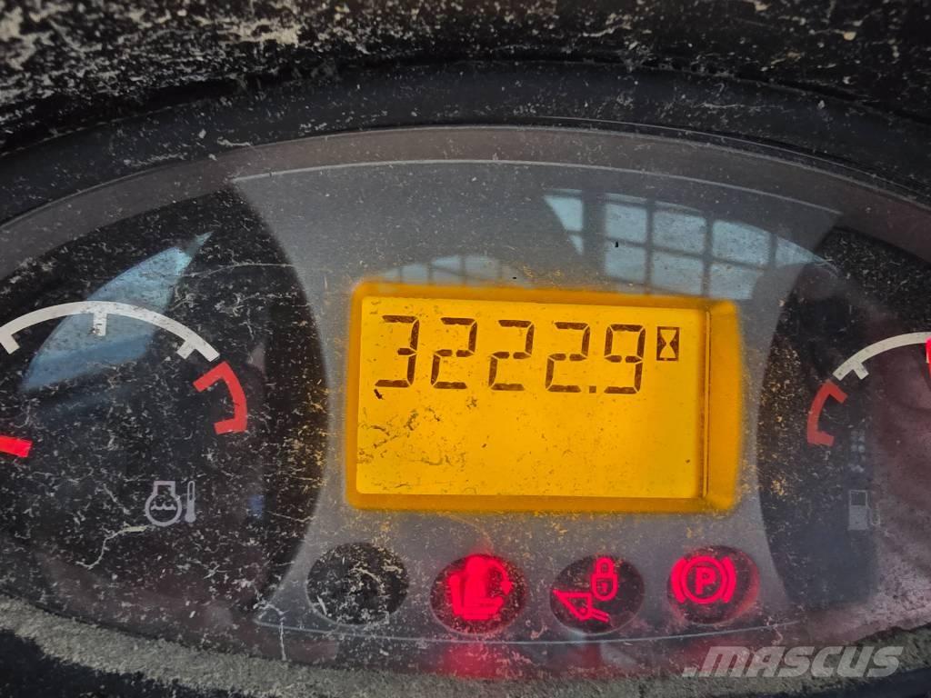 Bobcat S 590 Ładowarki burtowe