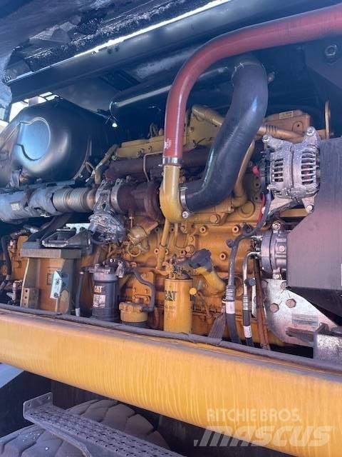 CAT M3026 MH Sprzęt segregujący