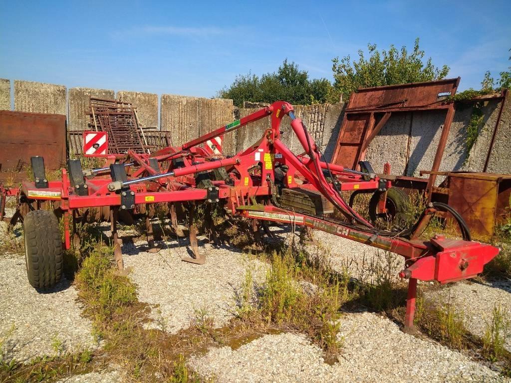Horsch Terrano 5 FX Kultywatory