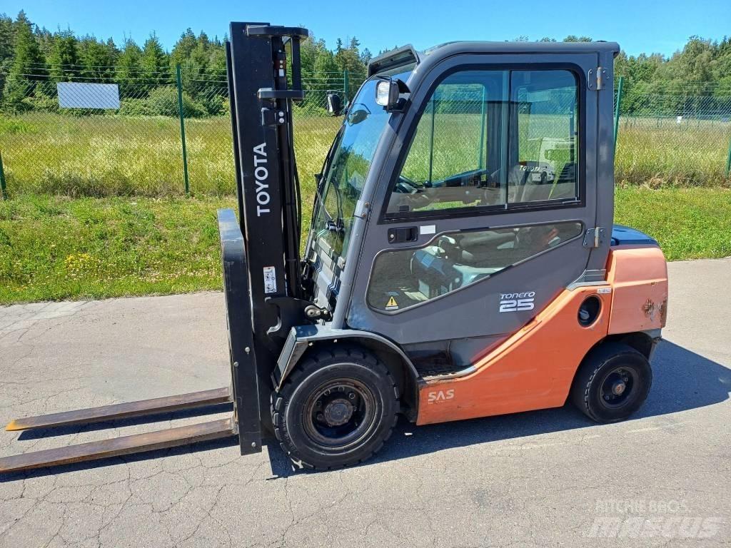 Toyota 02-8FDF25 Wózki Diesla