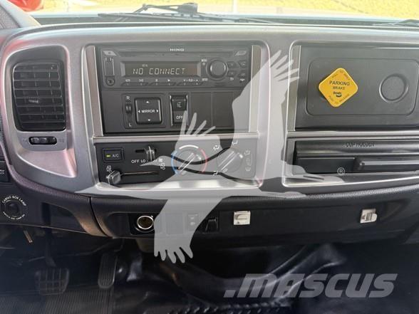 Hino 268A Maszyny budowlane - Inne