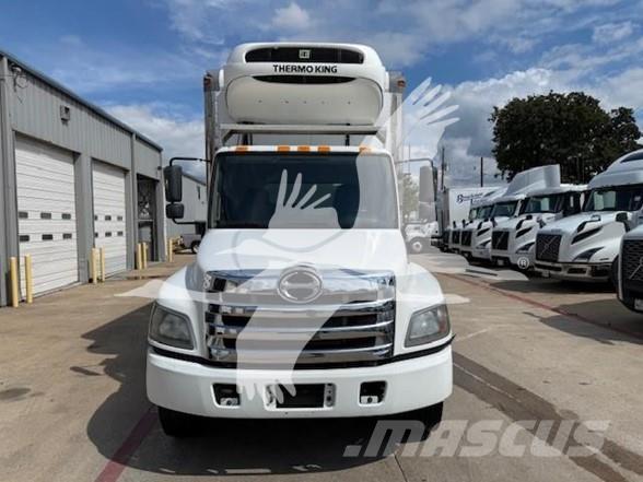 Hino 268A Maszyny budowlane - Inne