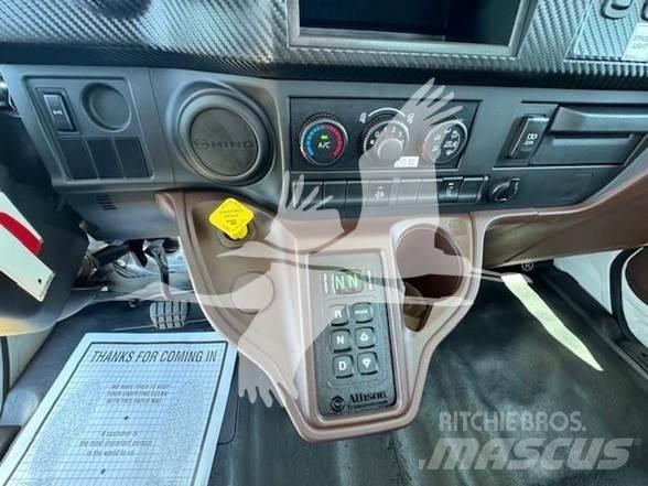 Hino L7 Maszyny budowlane - Inne