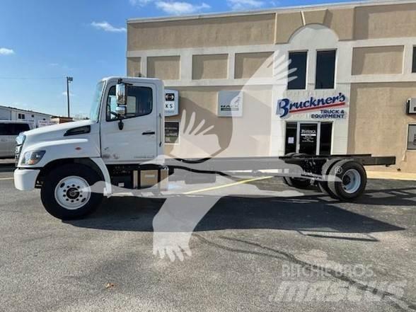 Hino L7 Pojazdy pod zabudowę