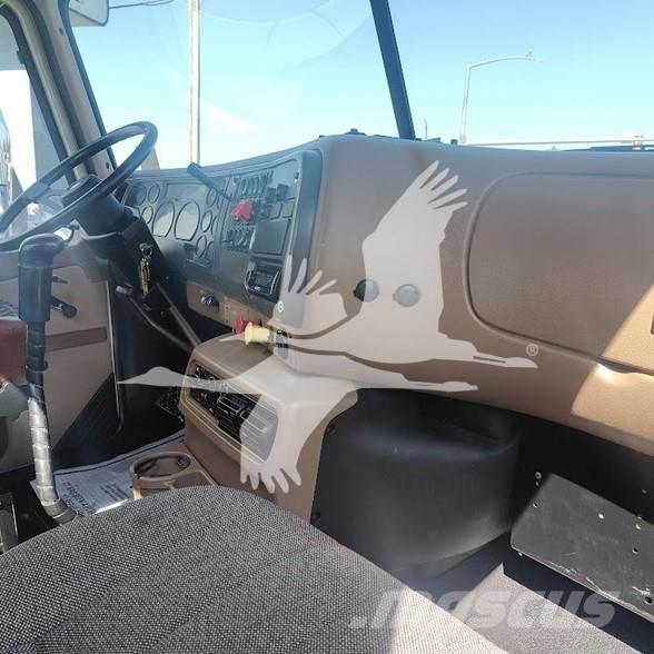 Mack CL733 Ciągniki siodłowe