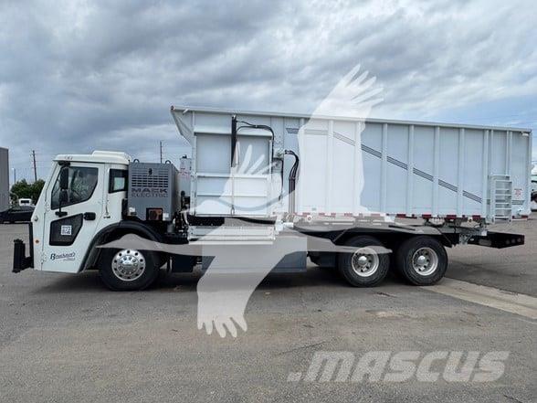 Mack LR64 Maszyny budowlane - Inne