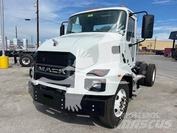 Mack MD6 Pojazdy pod zabudowę