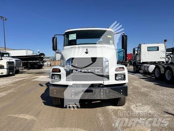 Mack MD6 Pojazdy pod zabudowę