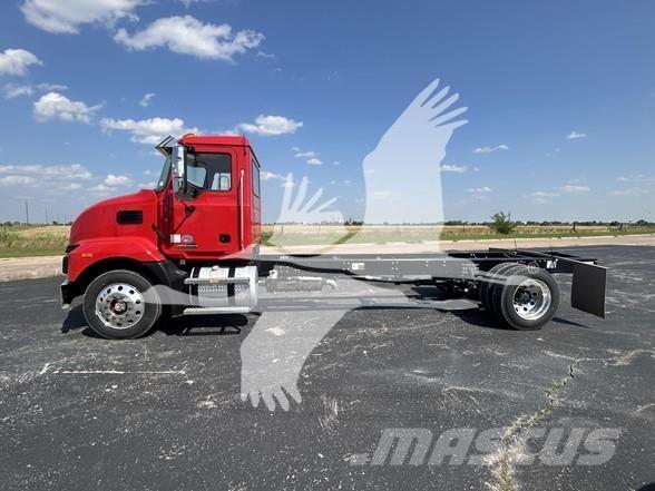 Mack MD6 Pojazdy pod zabudowę