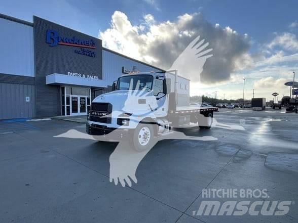 Mack MD6 Maszyny budowlane - Inne