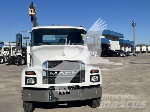 Mack MD6 Maszyny budowlane - Inne