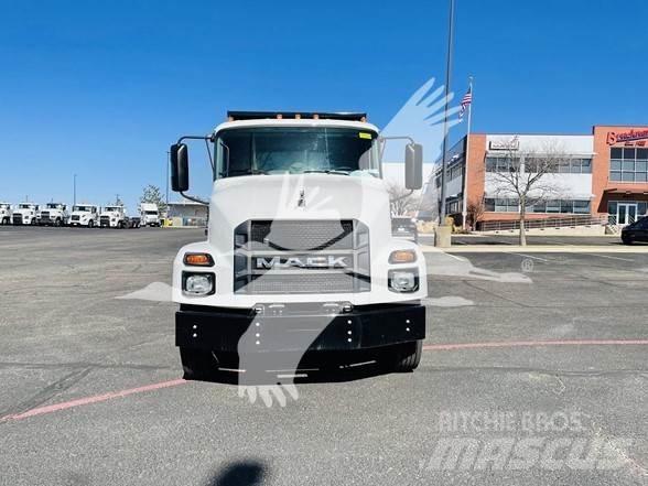 Mack MD6 Wywrotki