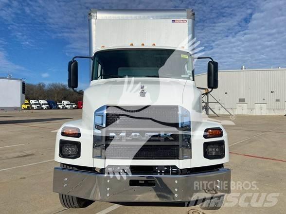 Mack MD6 Maszyny budowlane - Inne