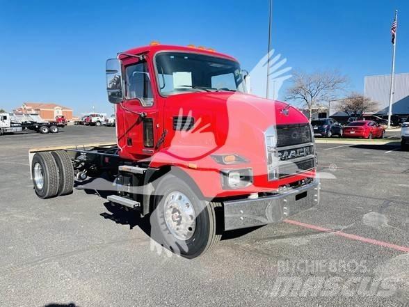 Mack MD6 Pojazdy pod zabudowę