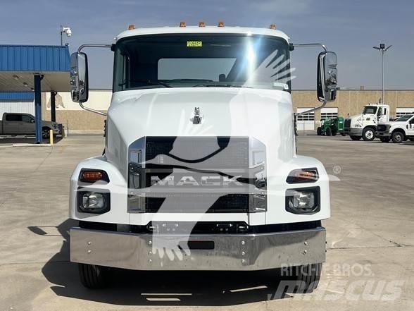 Mack MD6 Pojazdy pod zabudowę
