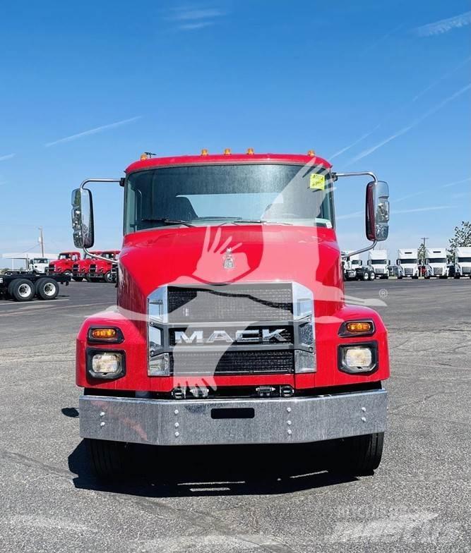 Mack MD6 Pojazdy pod zabudowę