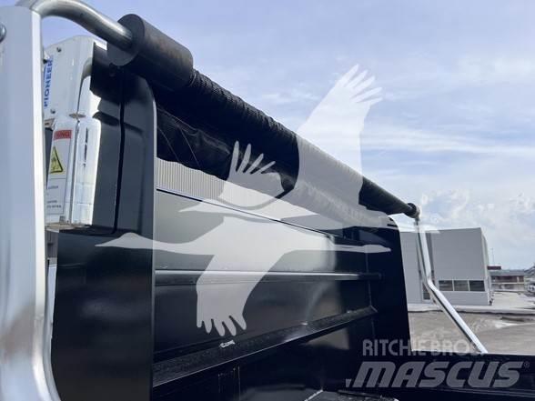 Mack MD6 Wywrotki