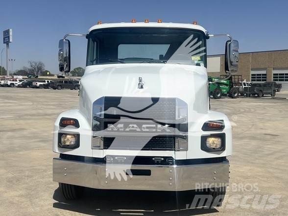 Mack MD6 Pojazdy pod zabudowę
