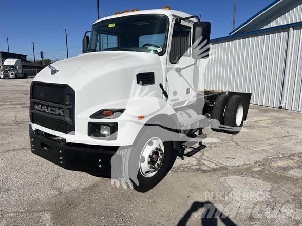 Mack MD6 Pojazdy pod zabudowę
