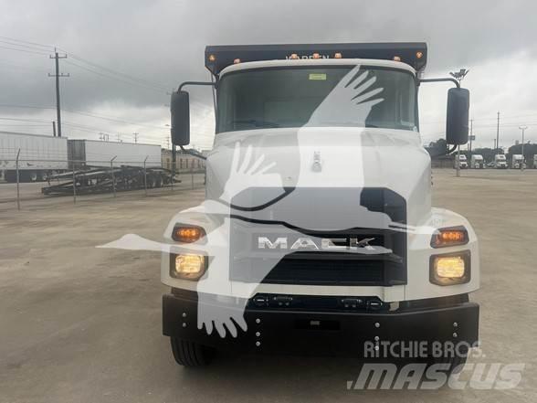 Mack MD6 Wywrotki