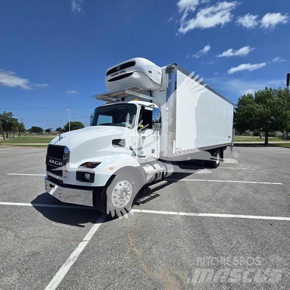 Mack MD6 Maszyny budowlane - Inne