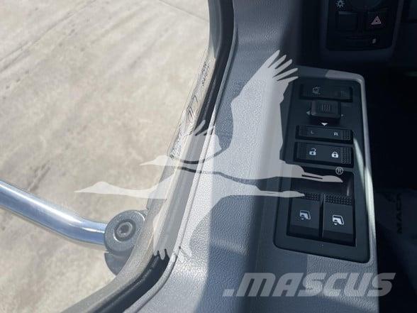 Mack MD6 Ciągniki siodłowe