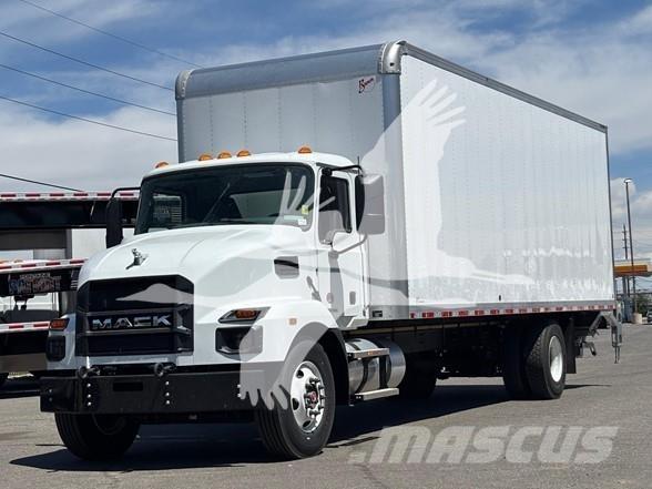 Mack MD6 Maszyny budowlane - Inne