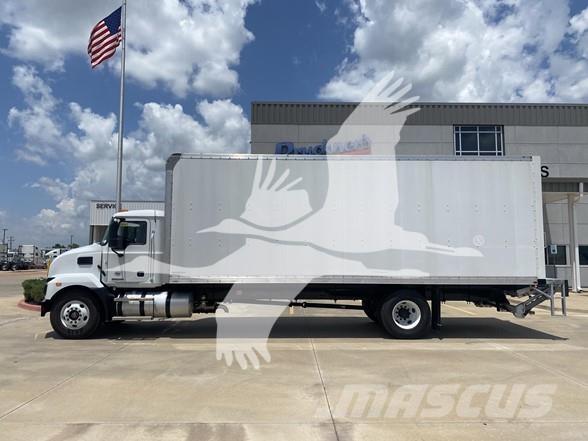 Mack MD6 Maszyny budowlane - Inne