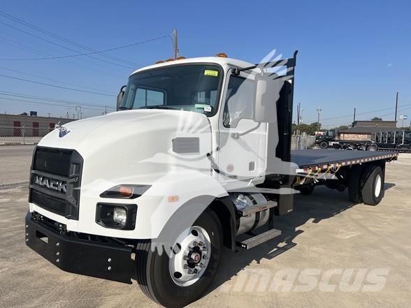 Mack MD6 Ciężarówki typu Platforma / Skrzynia