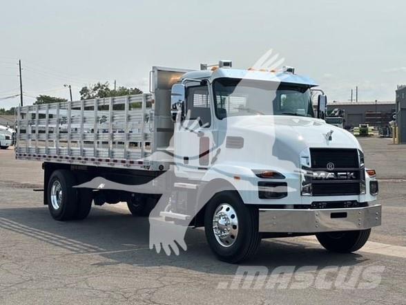Mack MD6 Maszyny budowlane - Inne