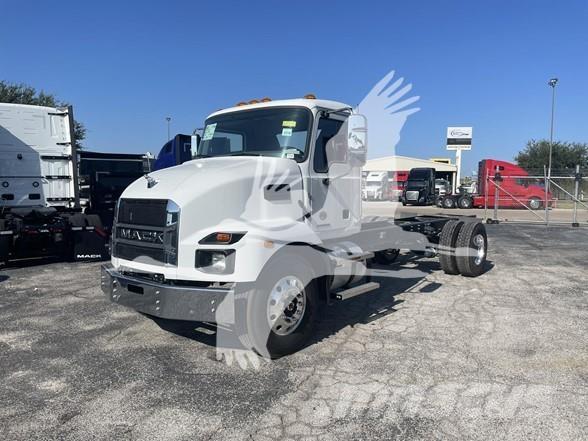 Mack MD6 Pojazdy pod zabudowę