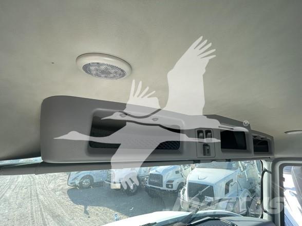 Mack MD6 Maszyny budowlane - Inne