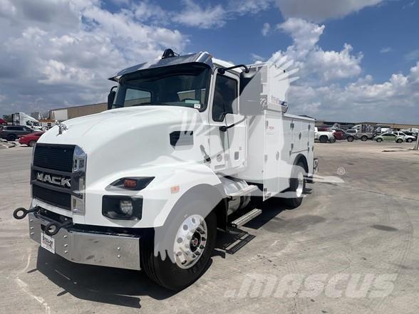 Mack MD6 Maszyny budowlane - Inne