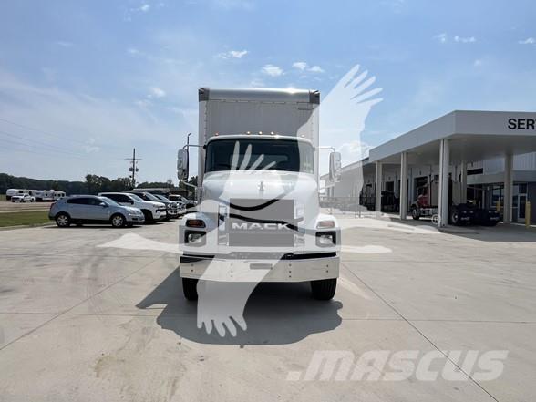 Mack MD6 Maszyny budowlane - Inne