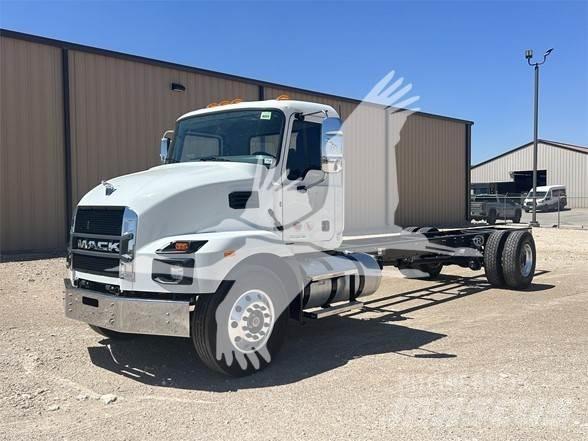 Mack MD7 Pojazdy pod zabudowę