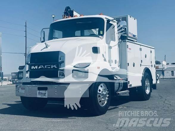 Mack MD7 Maszyny budowlane - Inne